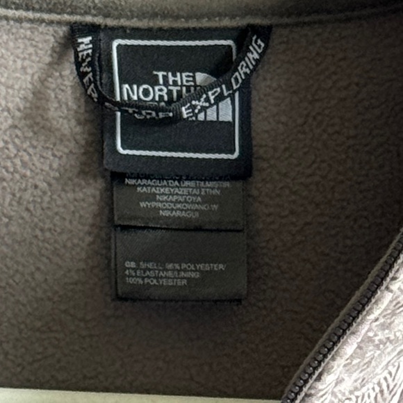 *NEW* - NORTH FACE "WOMEN'S' NEVER STOP EXPLORING JACKET (SMALL) - Picture 12 of 13